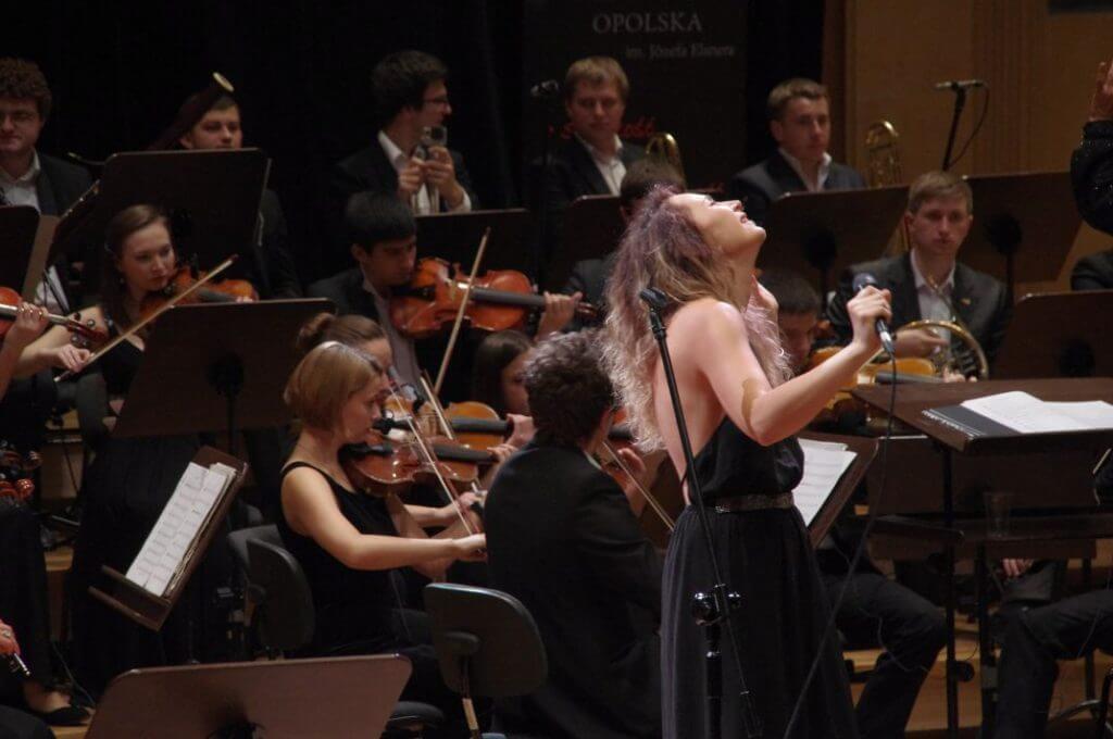 Julia Sawicka Project – Symfonicznie w Filharmonii Opolskiej